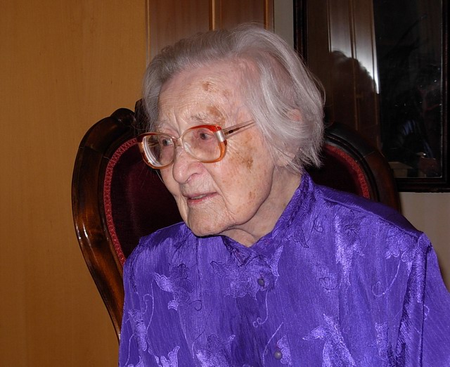 Greta Andersson uppvaktad på sin 106-årsdag